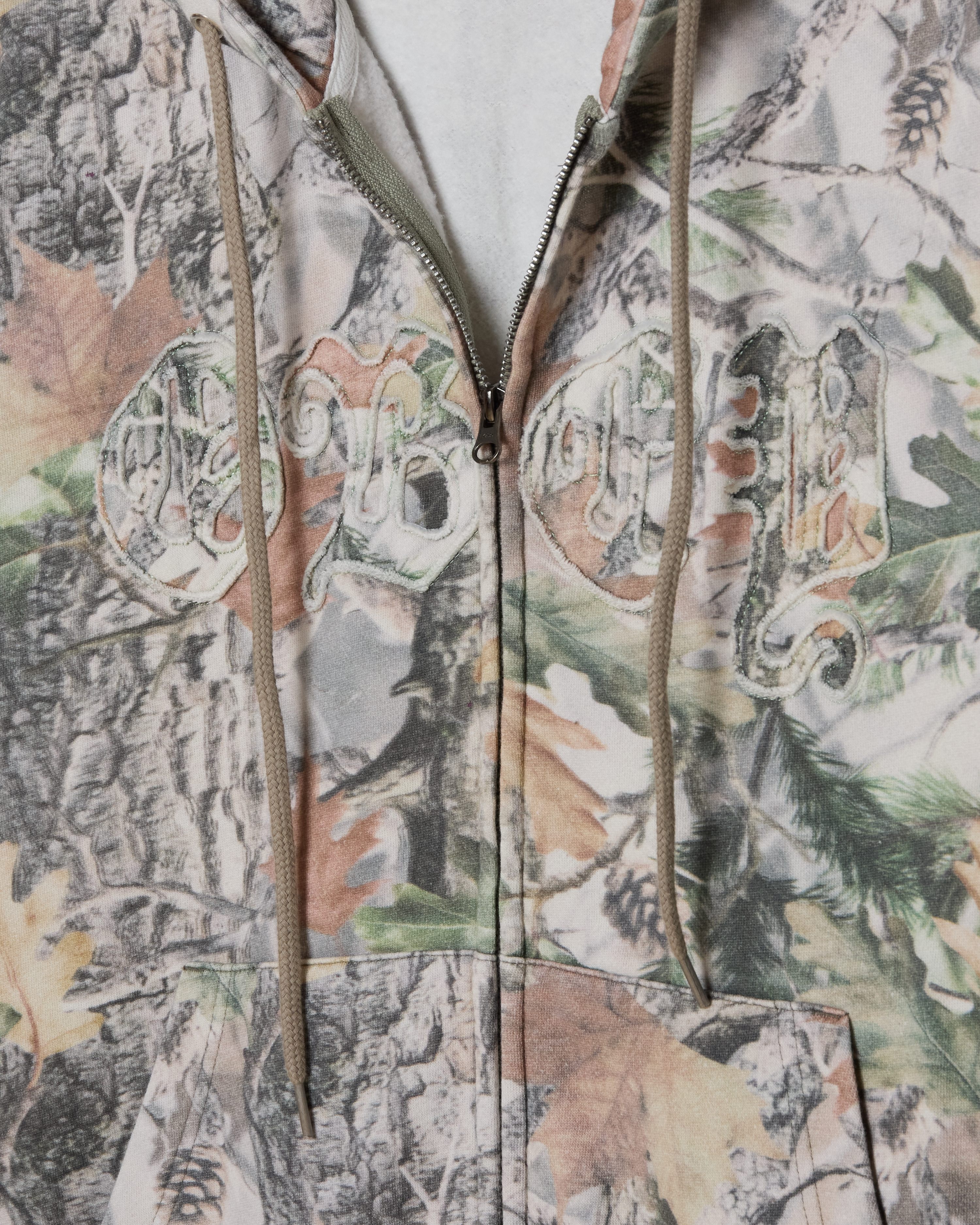 Obey Gothic Zip Hood Dusty Vintage Wood Camo Herren Hoodie beige